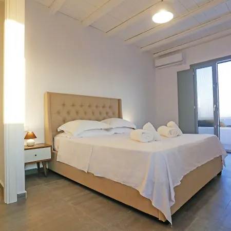 Nikoi Mykonos Town