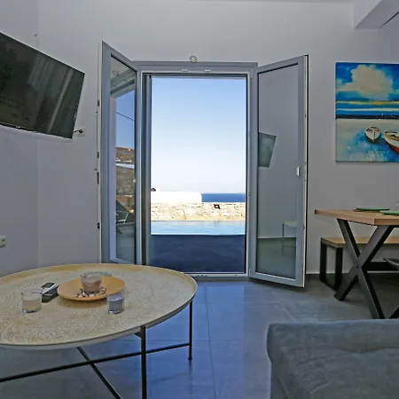 Nikoi * Mykonos Town